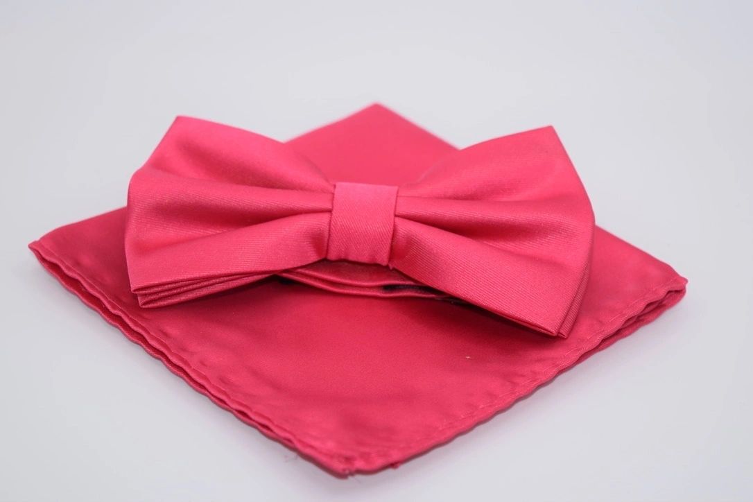 Men's Solid Pre-tied Bowties with Hanky