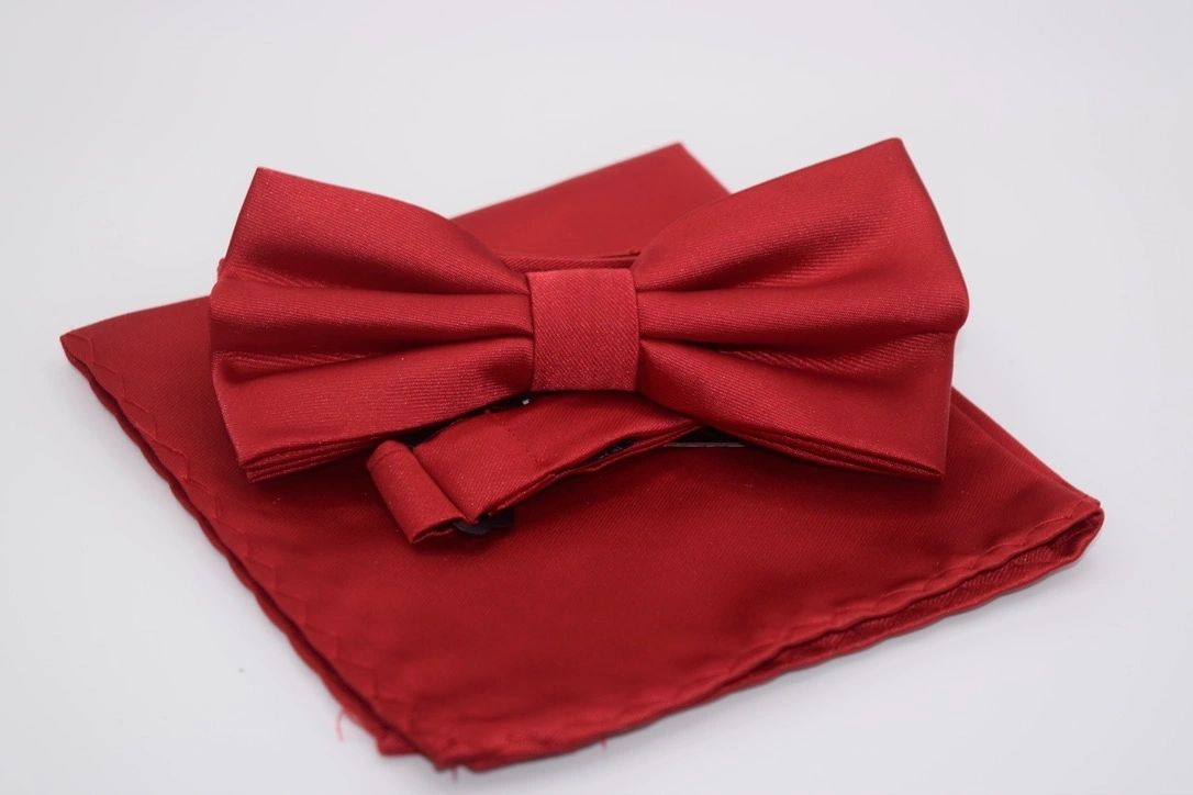 Men's Solid Pre-tied Bowties with Hanky
